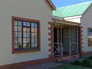 3 Bedroom Property for Sale in Wilkoppies North West